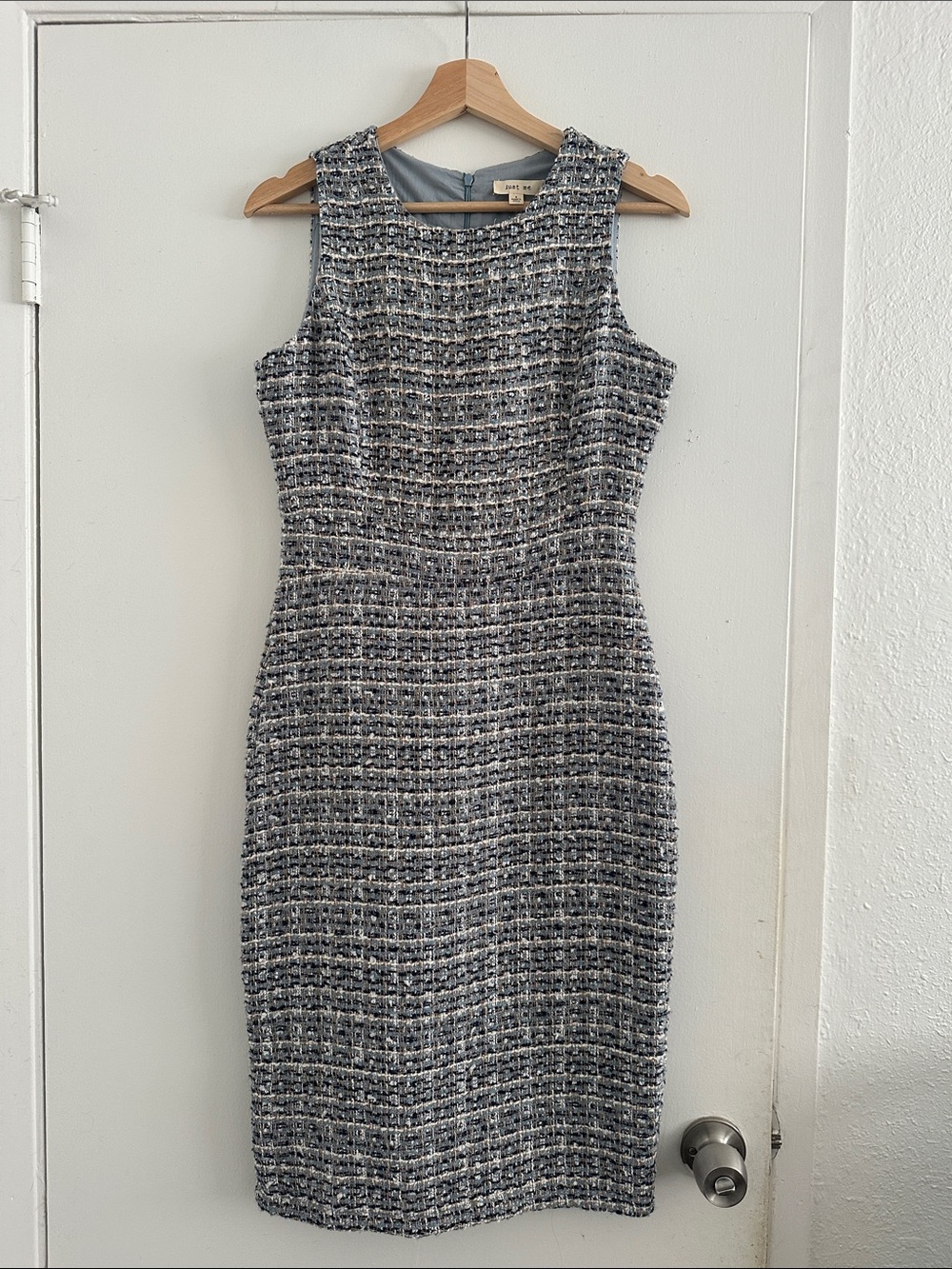 Just Me Sleeveless Tweed Sheath Dress in Blue-Gray